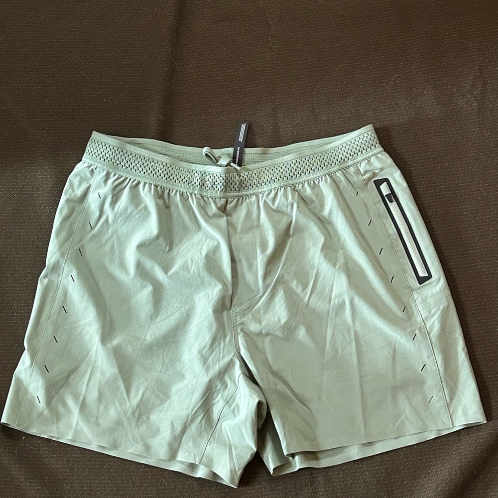 NWOT Ten Thousand Light Green Session Short (No Liner) 7" Size Small - Picture 5 of 9